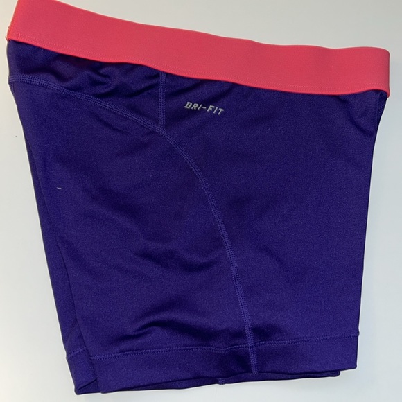 Nike Pro dri-fit shorts - Picture 4 of 5